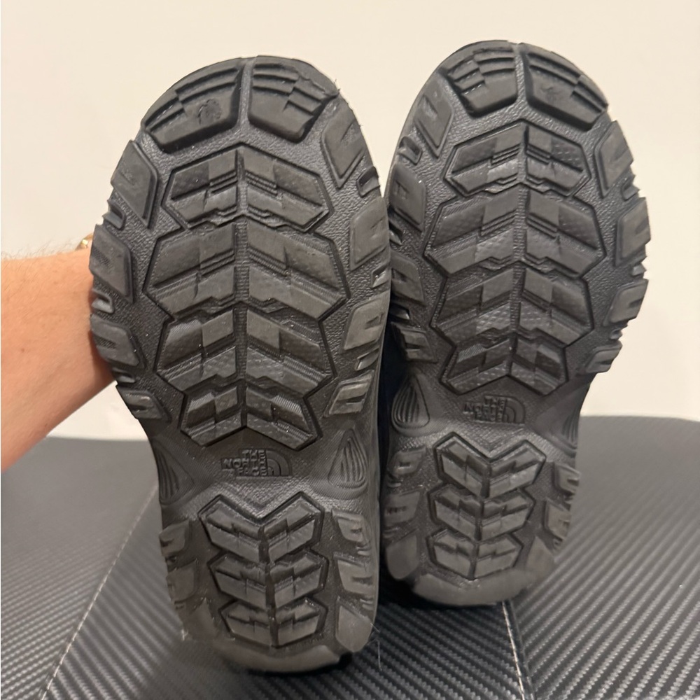 The North Face boots - Picture 6 of 7